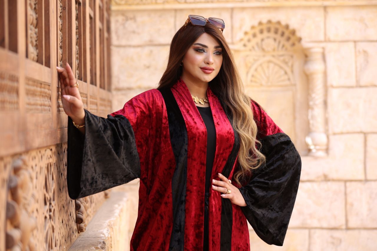 قفطان مخمل بورغندلى